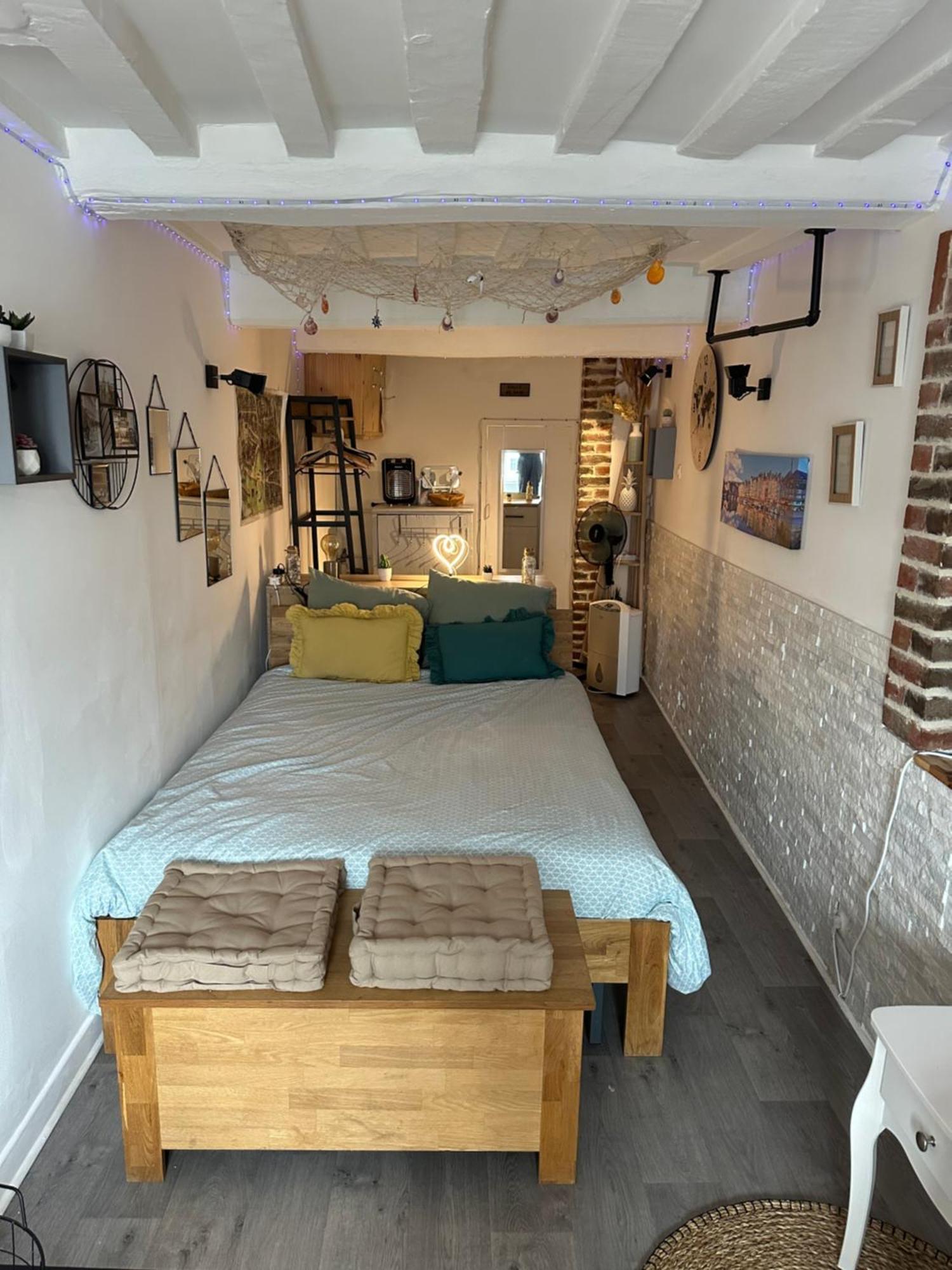 Le Ti Wi En Plein Coeur Du Vieux Bassin Apartment Honfleur